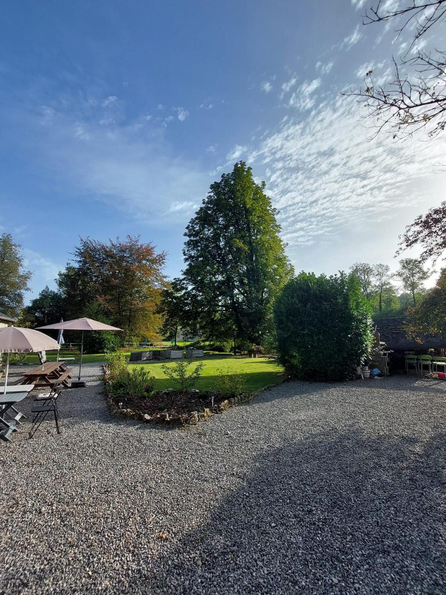 Bed and Breakfast Au Doux Chardon Durbuy Exteriér fotografie